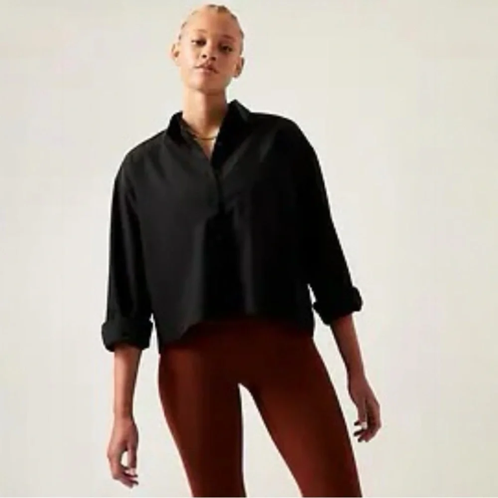 NWT Athleta Cropped Stretch Tech Top - Picture 3 of 6
